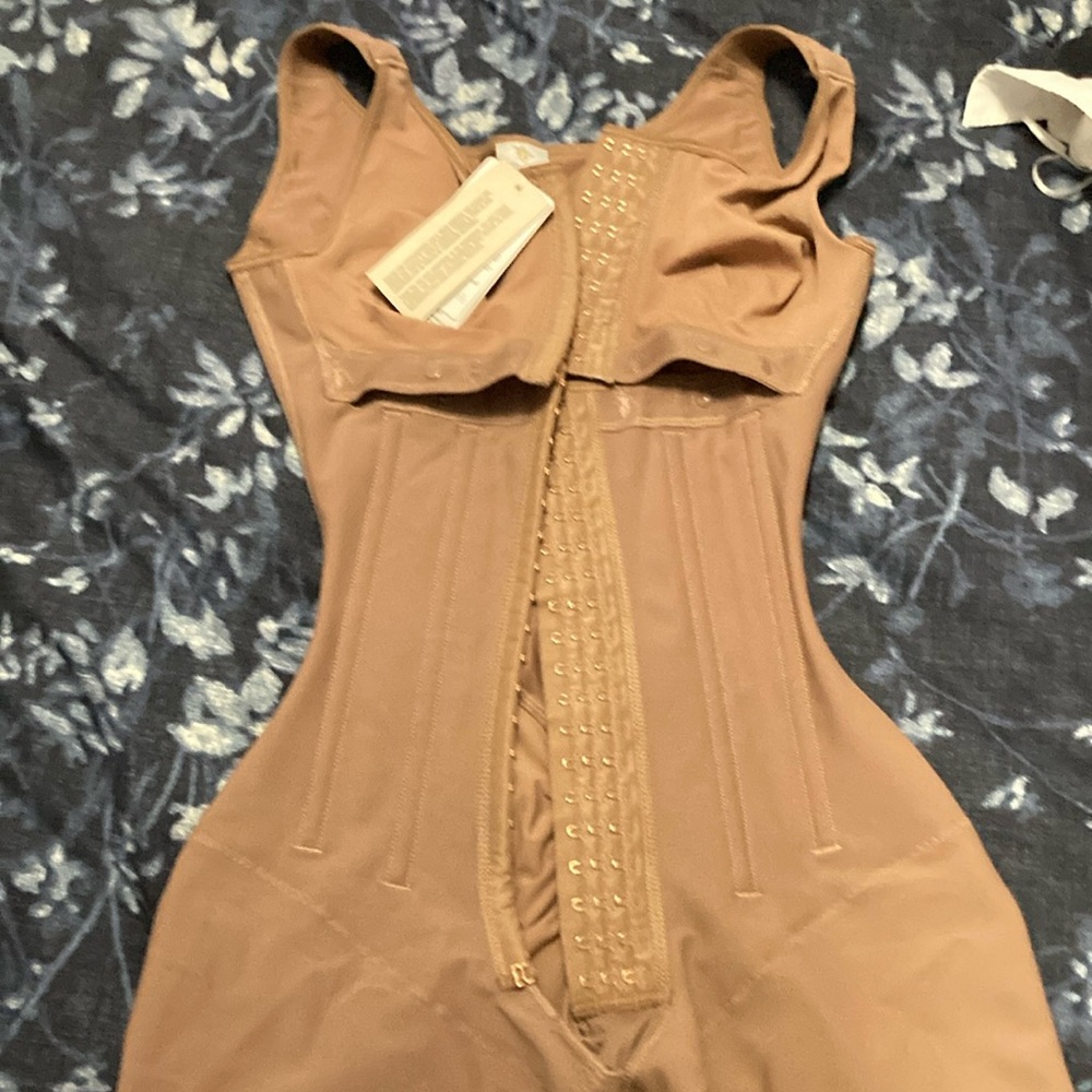 Meli Belt Shapewear Bodysuit